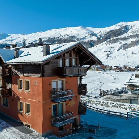 Hotel Bondi Livigno Exterior foto