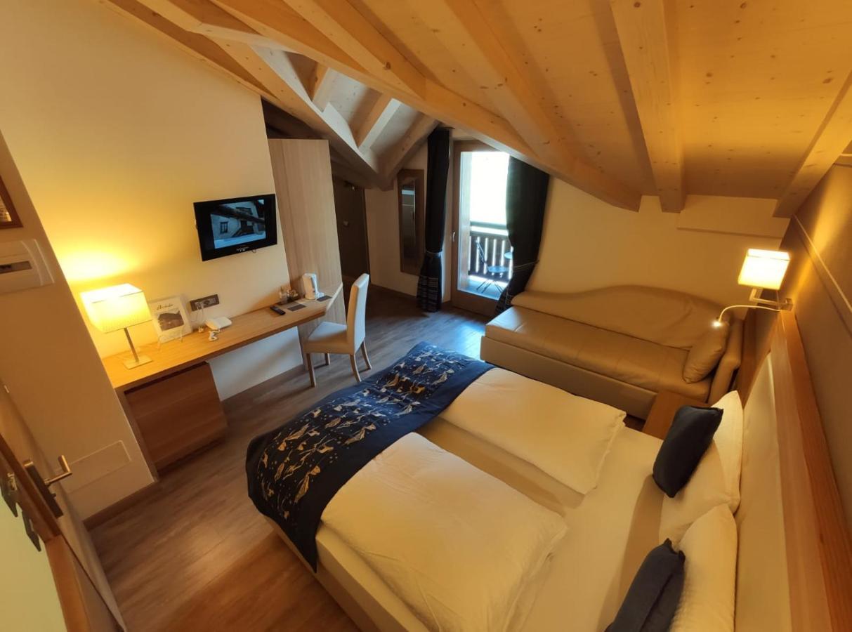 Hotel Bondi Livigno Exterior foto