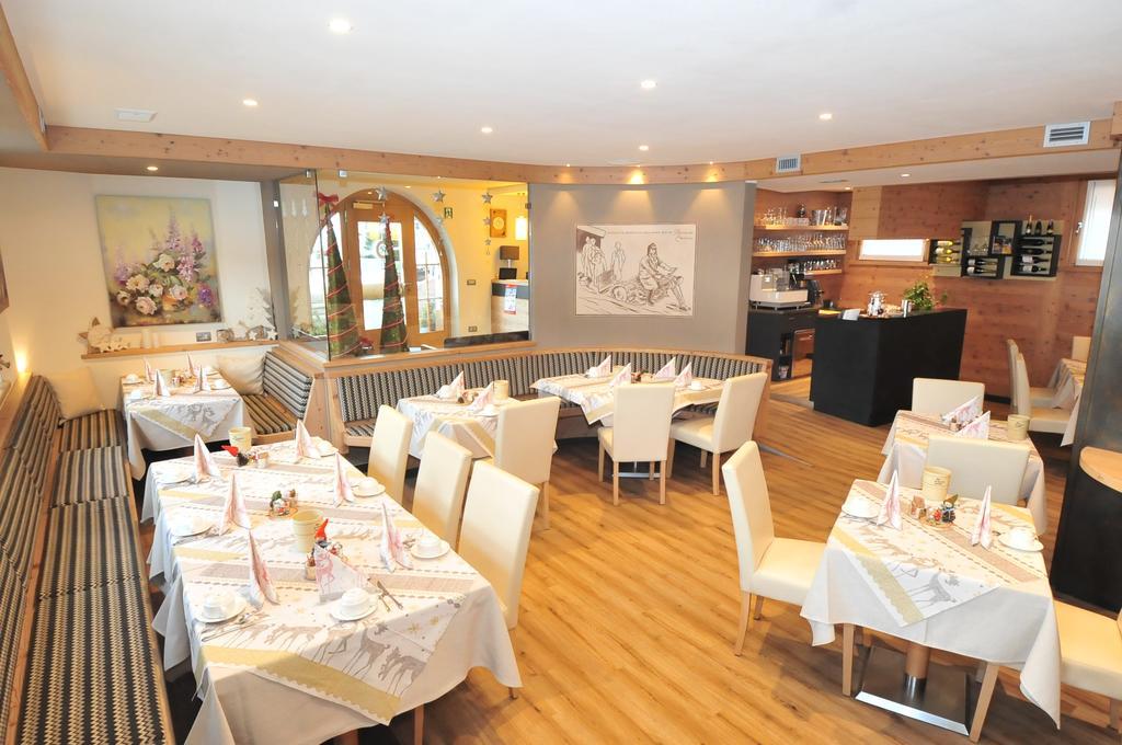 Hotel Bondi Livigno Exterior foto