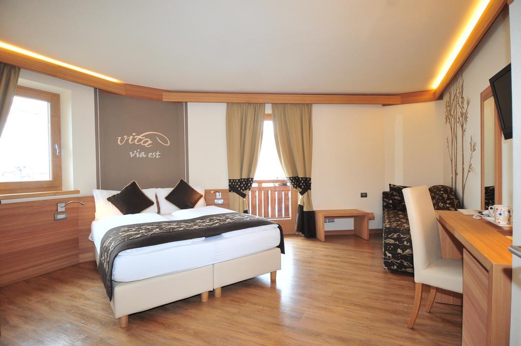 Hotel Bondi Livigno Exterior foto