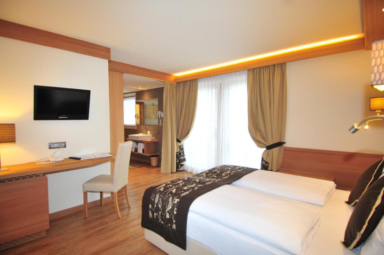 Hotel Bondi Livigno Exterior foto